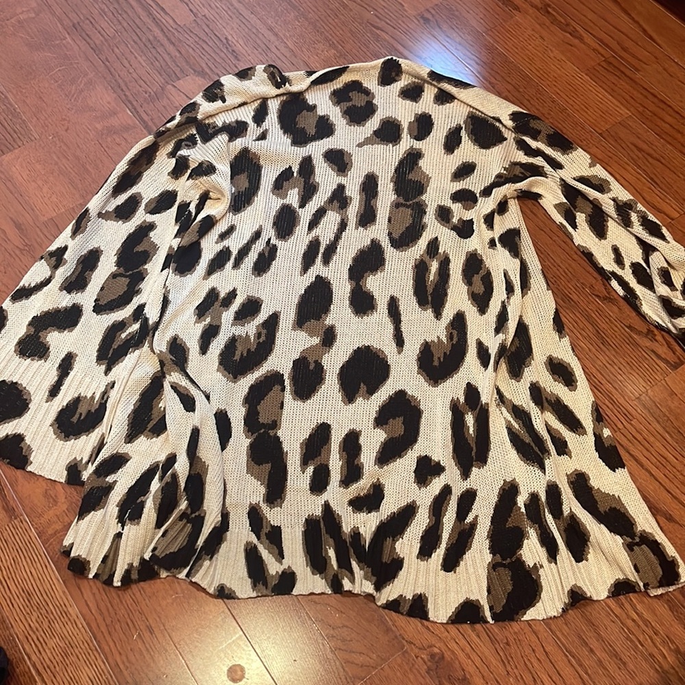 Leopard Cardigan - Picture 3 of 3